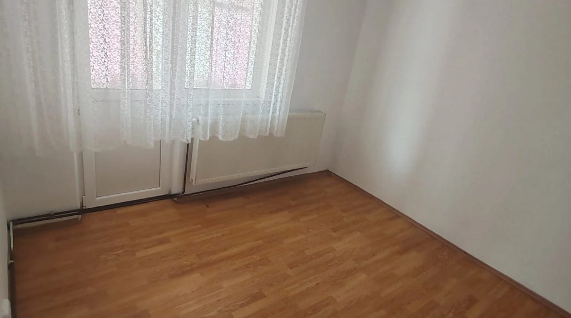 Oferta Darmanesti apartament 50 mp, 2 camere, decomandat, de vanzare,  Macrina imagine 2