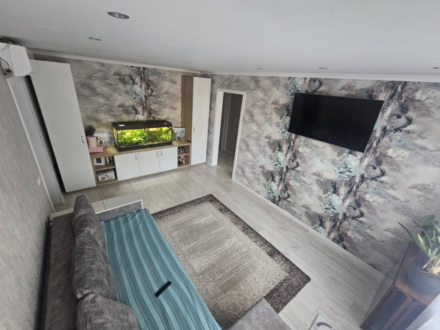 Apartament, 3 camere  semidecomandat,  72 mp, Tatarasi, de vanzare,  (Liceul Alexandru Ioan Cuza) 162316