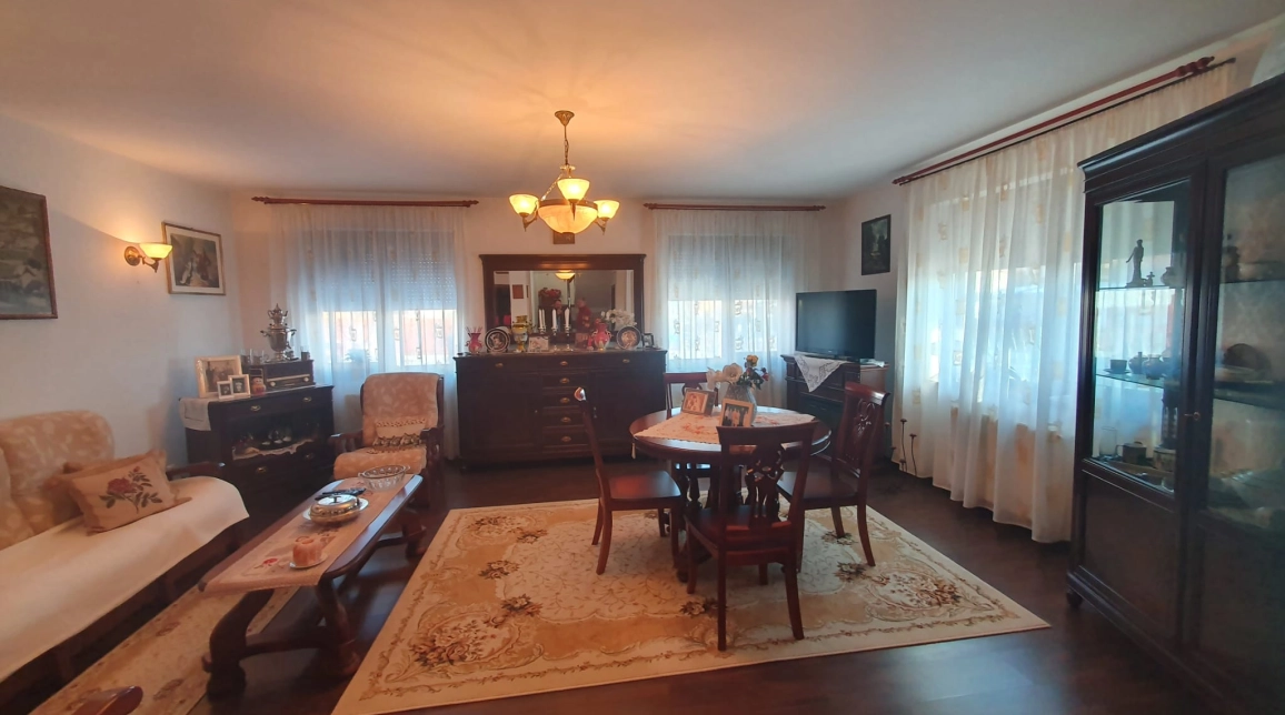 Oferta De vanzare casa, 5 camere, 210 mp, Popas Pacurari,   imagine 3