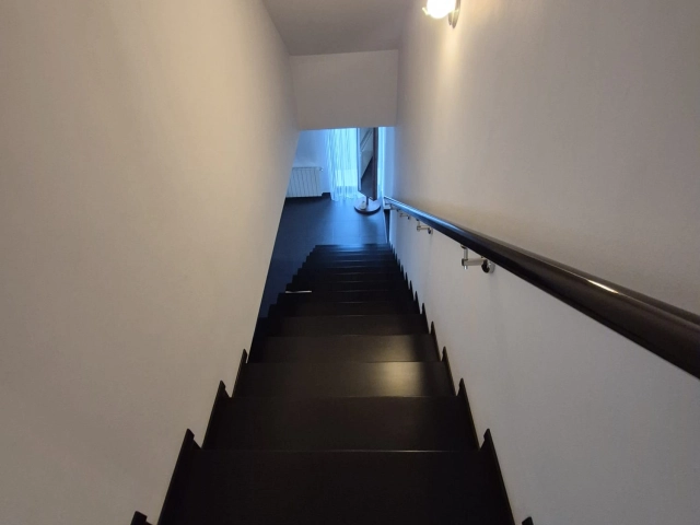Apartament 5 camere - Bucium