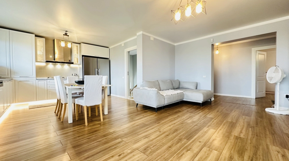 Oferta 5 camere, 236 mp, de vanzare casa in zona Ovidiu,  oras Ovidiu imagine 11