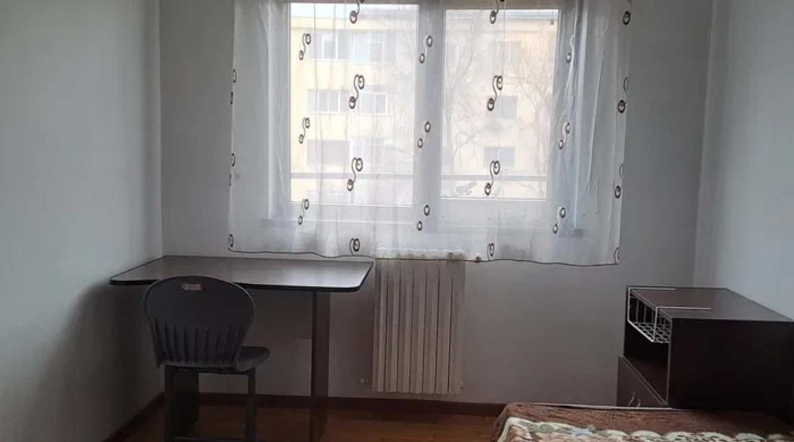 Oferta Apartament, 4 camere decomandat, 80 mp, Tudor Vladimirescu, de inchiriat,  Statia Padurii imagine 3