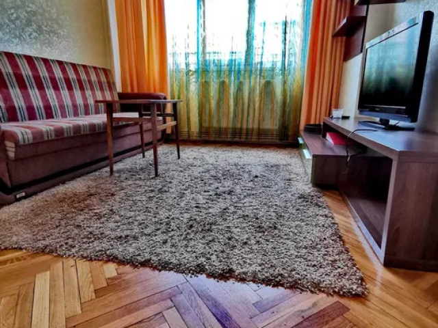 Central apartament  60 mp, 2 camere,  decomandat, de inchiriat,  (Piata Unirii) 161424