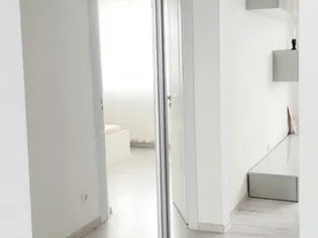 Apartament, 2 camere  semidecomandat,  54 mp, Podu Ros, de inchiriat,  (Palas Mall) 162006