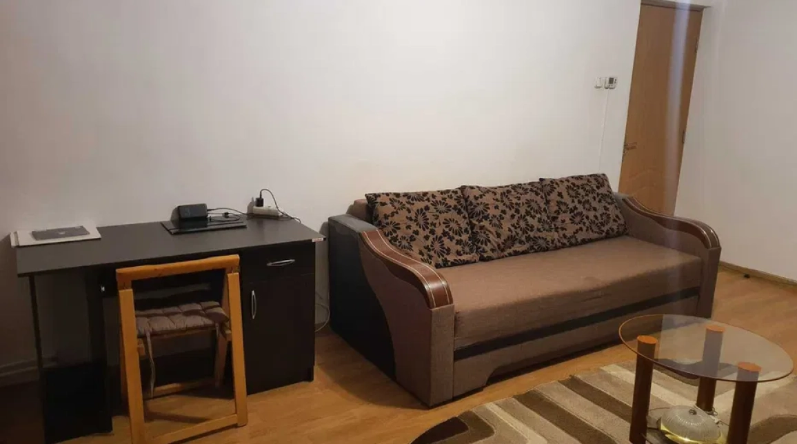 Oferta De inchiriat apartament, 1 camera, decomandat, 36 mp, Podul de Fier,  Profi imagine 1