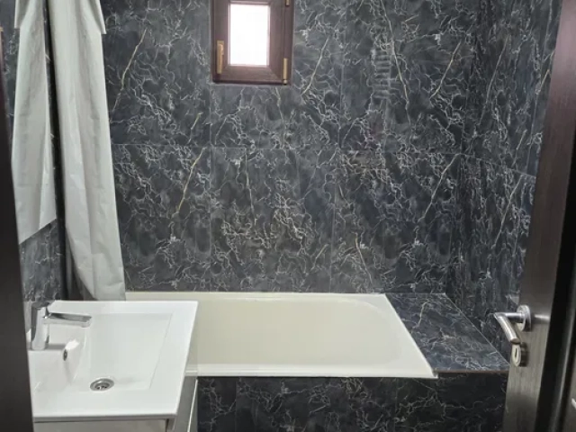 Apartament 2 camere - Podul de Fier