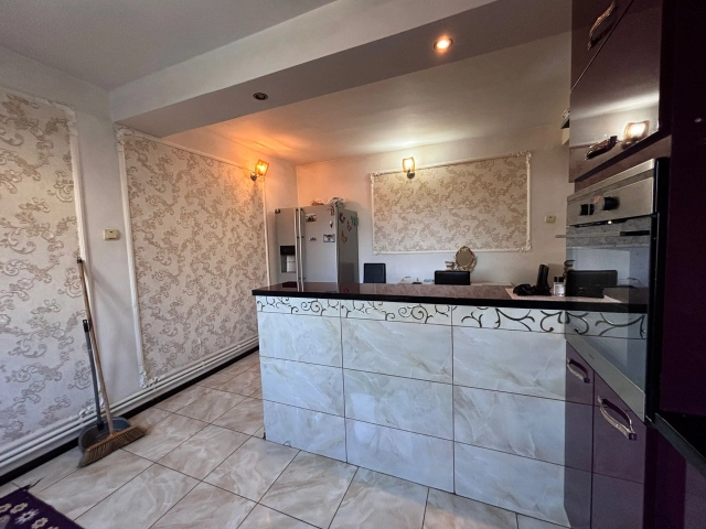 Apartament 6 camere - CUG