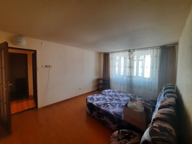Apartament de vanzare, 3 camere,  semidecomandat,  64 mp, Darmanesti,  (Orion / Liceul de Informatica) 160595