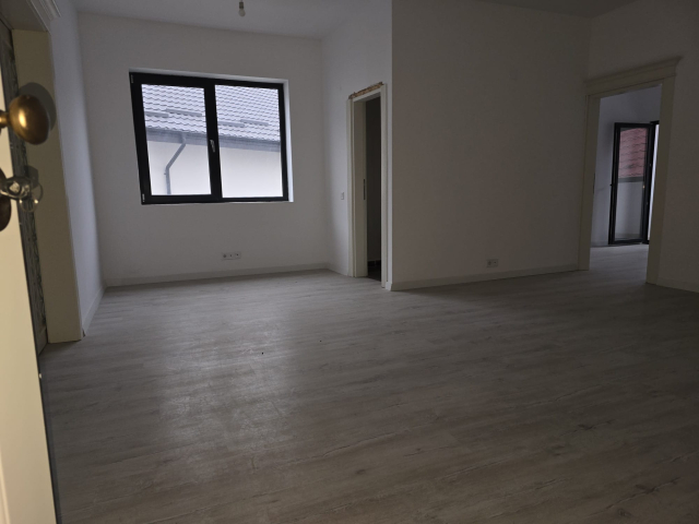 4 camere,  decomandat,  86 mp, de vanzare apartament nou in zona Alexandru cel Bun,  (Zimbru-Tigarete) 138863