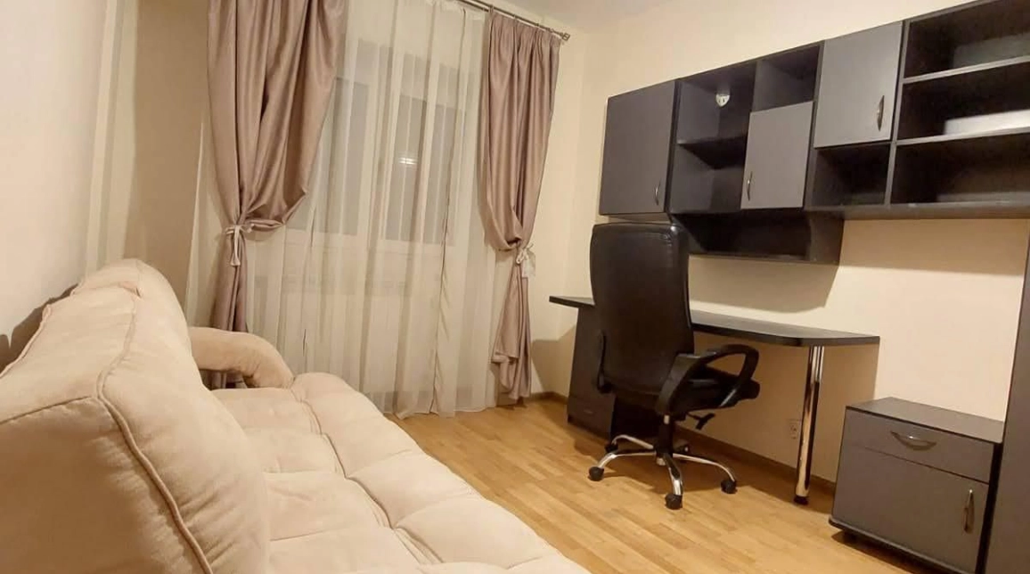 Oferta Nicolina apartament 110 mp, 4 camere, decomandat, de vanzare,  Esplanada- Prima statie Podul Ros imagine 3