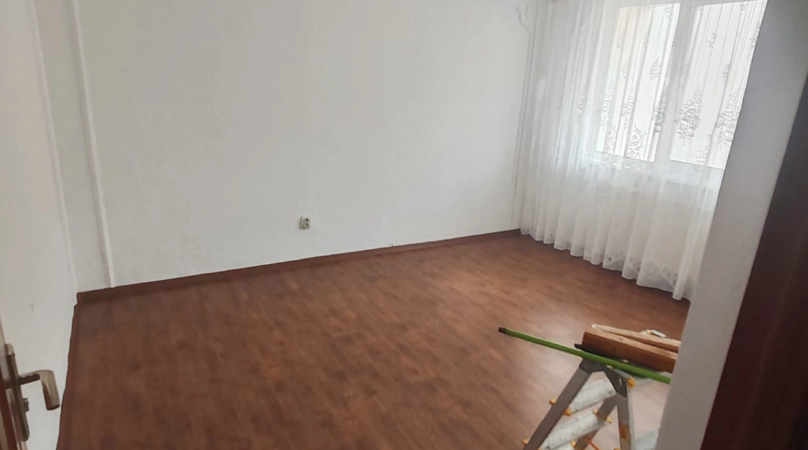 Oferta Darmanesti apartament 50 mp, 2 camere, decomandat, de vanzare,  Macrina imagine 1