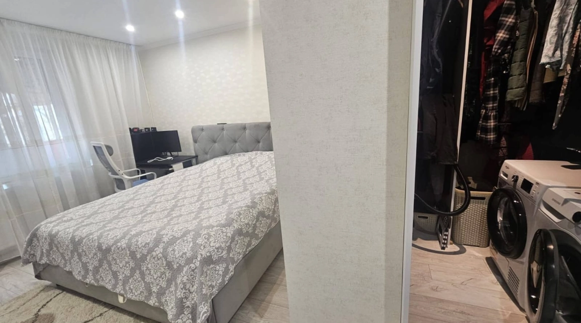 Oferta Apartament, 3 camere semidecomandat, 72 mp, Tatarasi, de vanzare,  Liceul Alexandru Ioan Cuza imagine 13