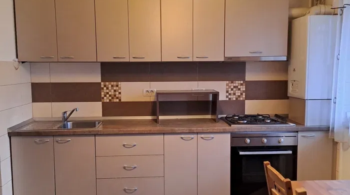 Oferta Apartament, 4 camere decomandat, 80 mp, Tudor Vladimirescu, de inchiriat,  Statia Padurii imagine 5