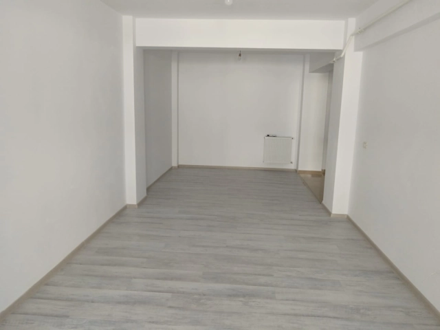 Apartament 3 camere - Valea Lupului