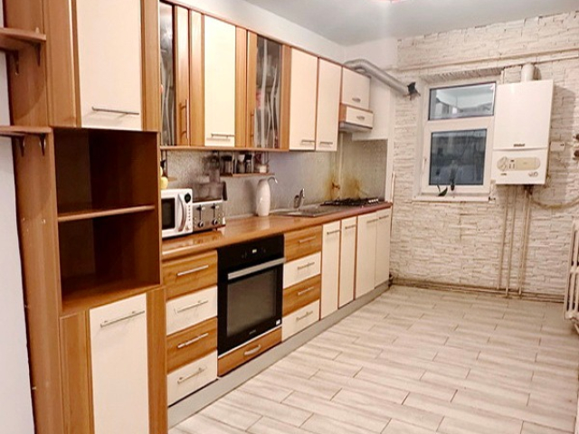 Apartament de vanzare, 2 camere,  decomandat,  58 mp, Pacurari,  (ALPHA BANK) 162325