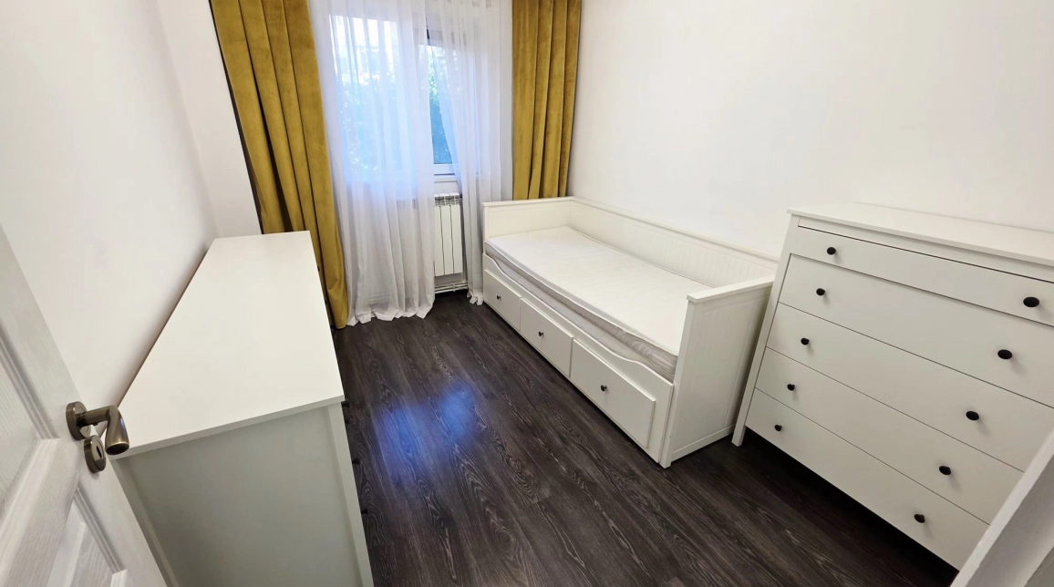 Oferta De vanzare apartament, 3 camere, semidecomandat, 54 mp, Dacia,  Zimbru imagine 5