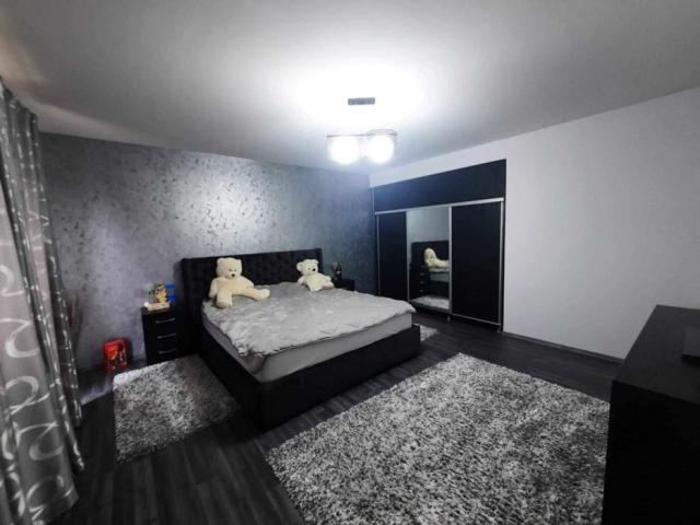 Vila de vanzare, 4 camere,  200mp, Miroslava,  (in spate la la Family Market) 161215