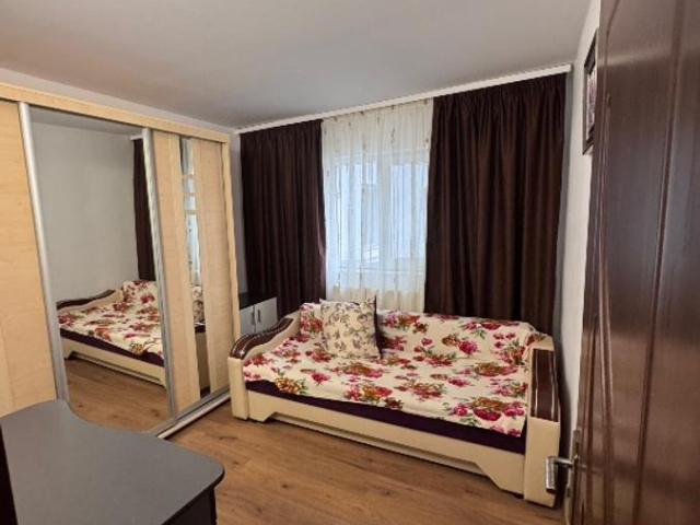 Baza 3 apartament  60 mp, 3 camere,  , de inchiriat,  (Carrefour Felicia) 161269