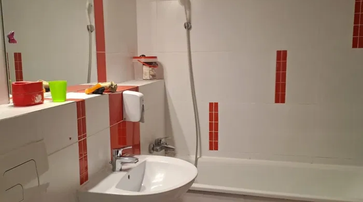 Oferta Apartament, 4 camere decomandat, 80 mp, Tudor Vladimirescu, de inchiriat,  Statia Padurii imagine 6