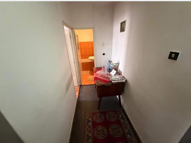 De vanzare apartament, 1 camera,  decomandat,  40 mp, Pacurari,  (KAUFLAND) 162547