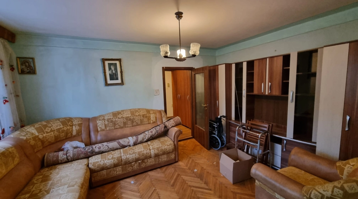 Oferta Apartament, 2 camere nedecomandat, 50 mp, Tudor Vladimirescu, de vanzare,  Bucsinescu imagine 4