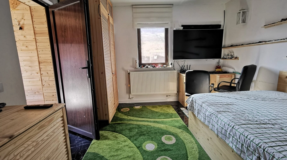 Oferta 6 camere, 296 mp, de vanzare casa in zona Tomesti,  Tomesti imagine 2