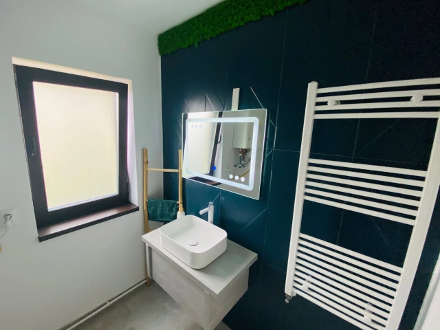 Apartament 4 camere - Breazu