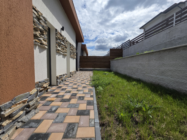 Casa, 3 camere, 80mp, CUG, de vanzare,  (Valea Adanca) 158436