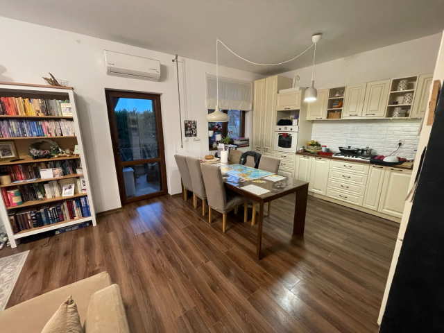 Valea Adanca casa 90mp, 4 camere,  de vanzare,  (satul vechi) 163379