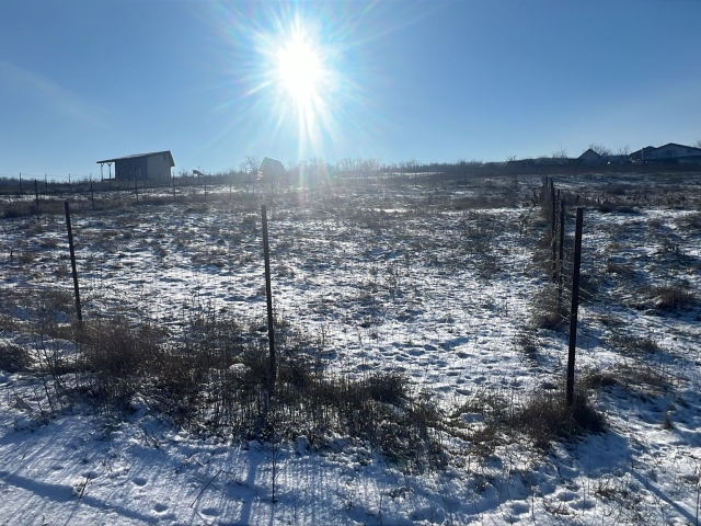 Teren  Tomesti sat Gorunii dupa scoala 680mp  160961