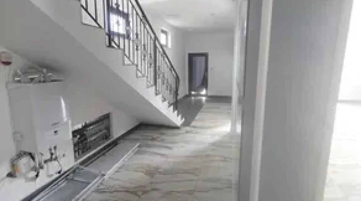 Oferta Spatiu comercial de inchiriat Dumbrava Rosie Primarie 162mp  imagine 4