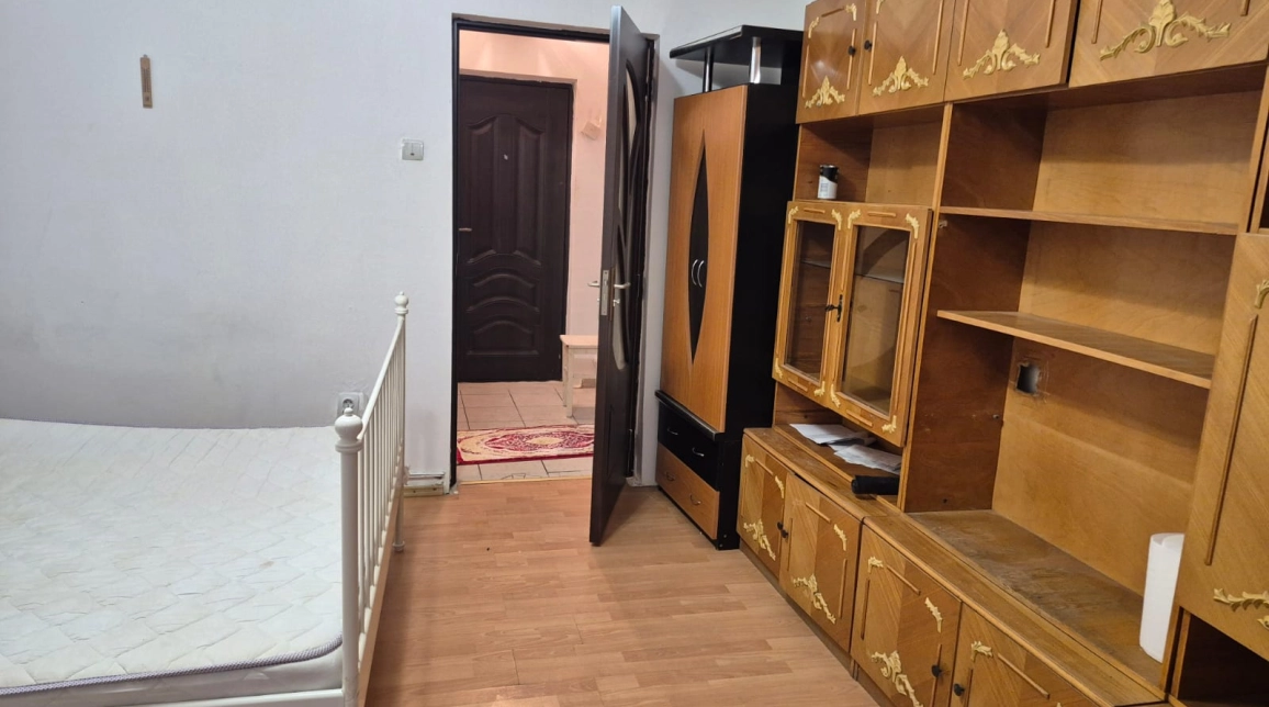 Oferta De inchiriat apartament, 1 camera, open-space, 30 mp, Tatarasi,  Statia Flora imagine 3