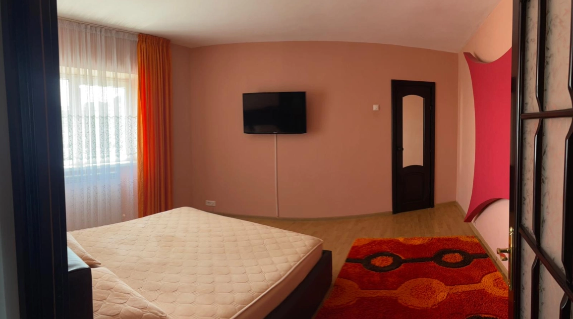 Oferta De vanzare apartament, 3 camere, decomandat, 115 mp, 1 Mai imagine 5