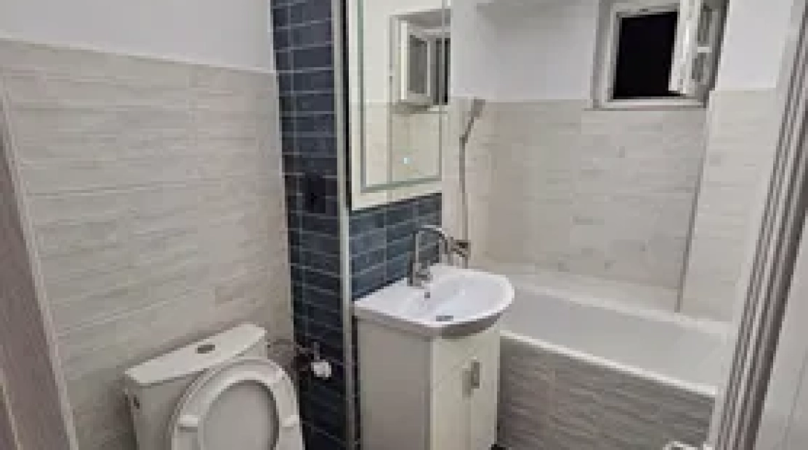 Oferta Garsoniera de vanzare, 55 mp, 1 Mai imagine 6