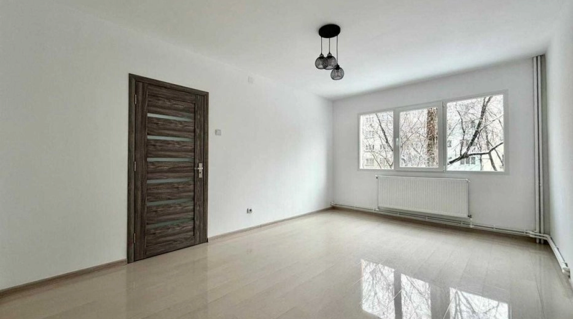 Oferta Apartament de vanzare, 3 camere, nedecomandat, 65 mp, Podu Ros,  Bld Cantemir imagine 7
