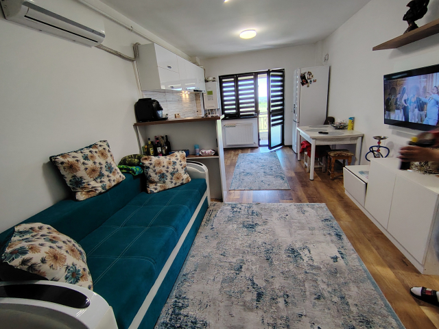 De vanzare apartament nou, 3 camere,  semidecomandat,  62 mp, CUG,  (1.5km de la Al. T Neculai) 162417
