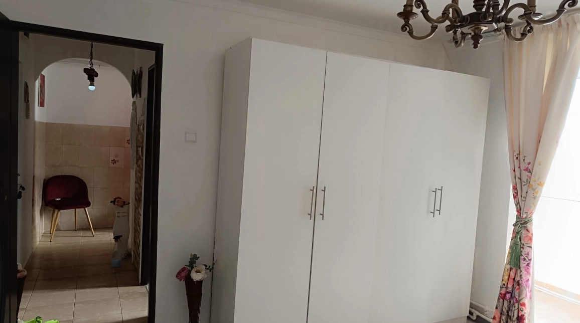 Oferta Garsoniera, 30 mp, Precista, de vanzare,  Scoala nr 10 imagine 2