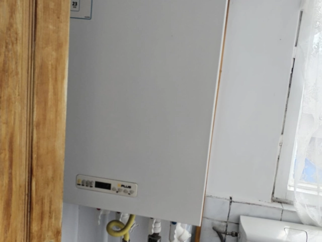 Apartament 3 camere - Central