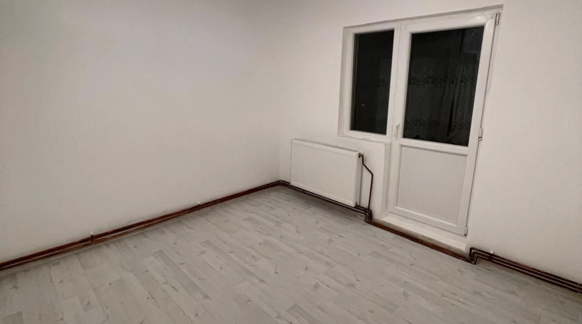 Oferta Apartament de vanzare, 3 camere, decomandat, 70 mp, Tomesti,  Dupa Family Market imagine 7