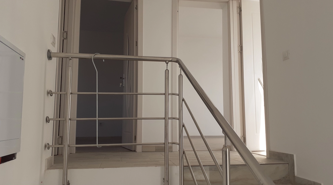 Oferta 4 camere, 105 mp, de vanzare casa in zona Rediu,   imagine 6