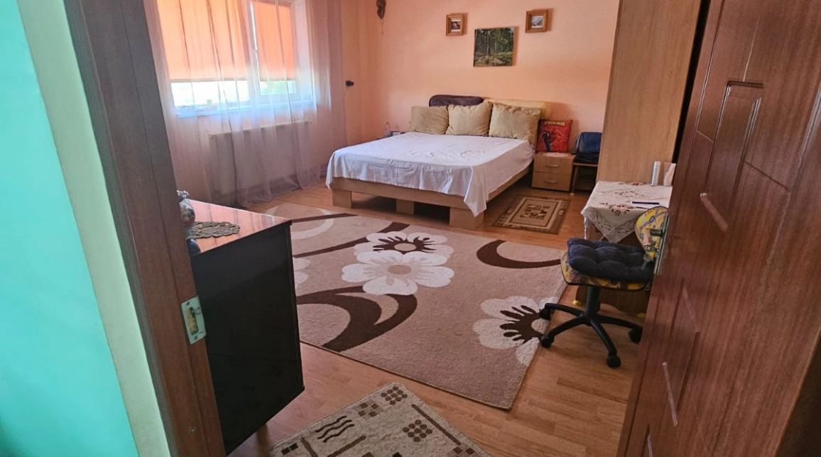 Oferta 6 camere, 250 mp, de vanzare casa in zona Valea Adanca,   imagine 6