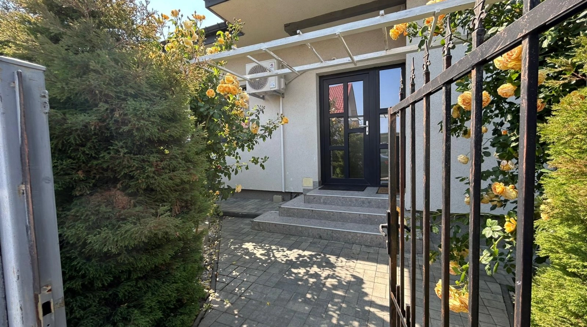 Oferta 4 camere, 93 mp, de vanzare casa in zona Breazu,  Padurea Marzesti imagine 20