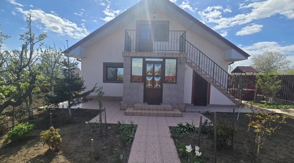 Oferta Casa de vanzare, 4 camere, 107 mp, Miroslava,  Centura Iasi imagine 1