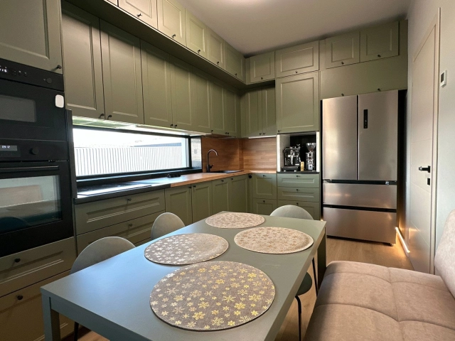 Apartament 4 camere - Bucium