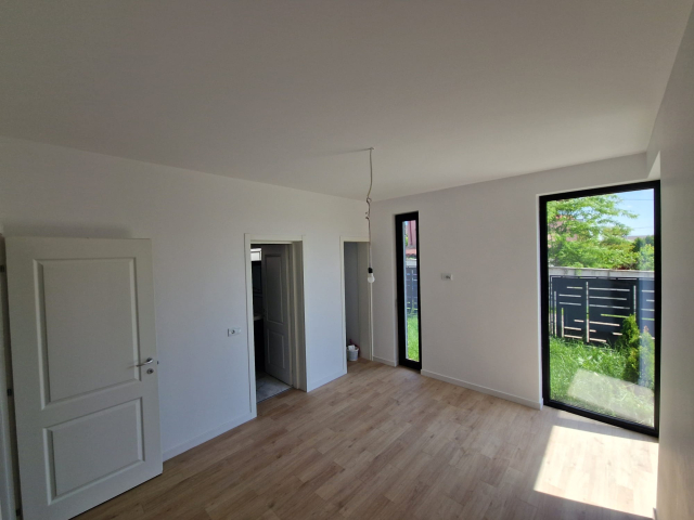 Miroslava casa 127mp, 4 camere,  de vanzare,  (n spate la Familiy Market ) 163009