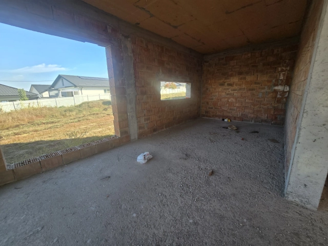Apartament 4 camere - Vorovesti