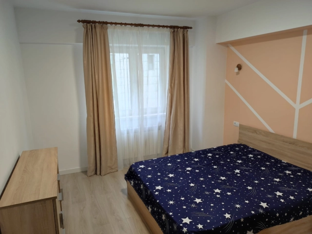 Apartament 3 camere - Tudor Vladimirescu