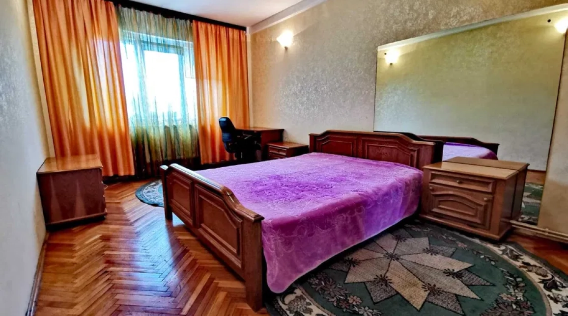 Oferta Central apartament 60 mp, 2 camere, decomandat, de inchiriat,  Piata Unirii imagine 1