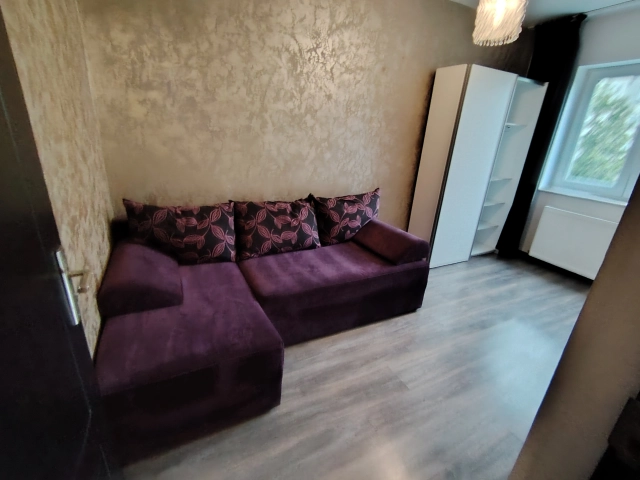 Apartament 3 camere - Podu Ros