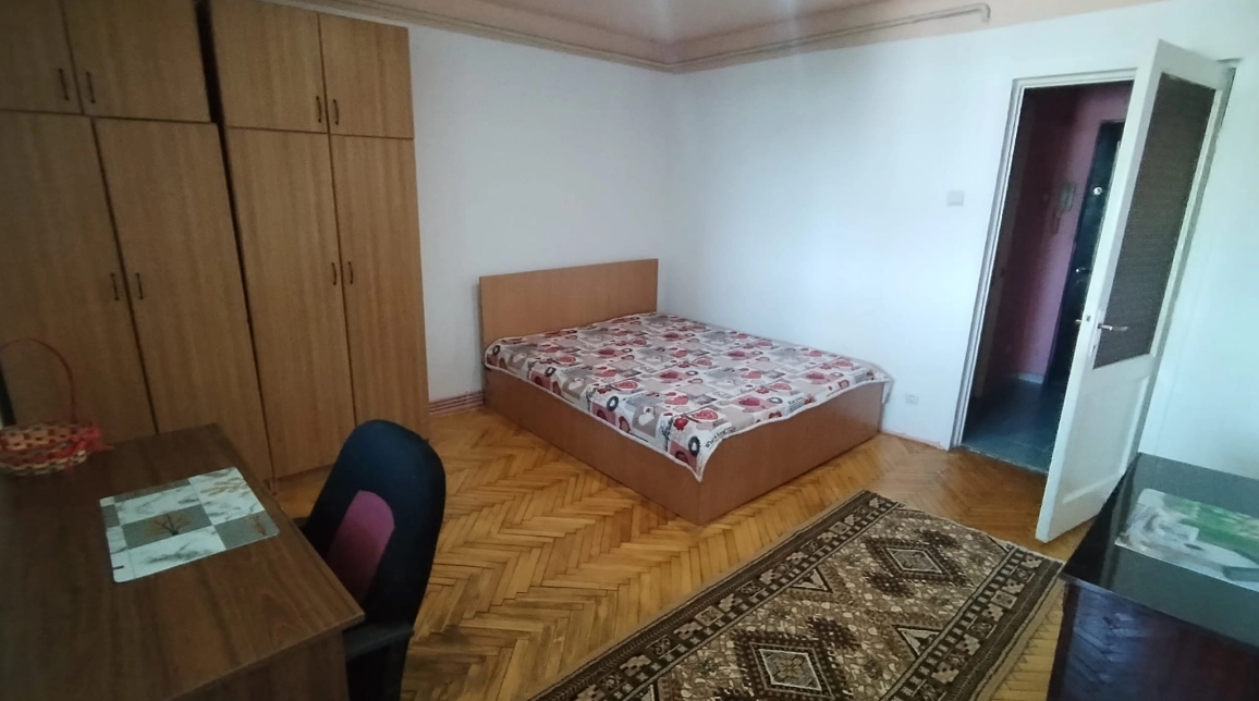 Oferta Apartament, 1 camera decomandat, 32 mp, Tatarasi, de inchiriat,  Piata 2 baieti imagine 1